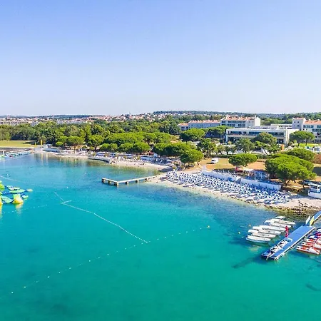 Awesome In Medulin With Wifi Zadar