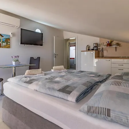 Awesome In With Wifi Appartement Medulin