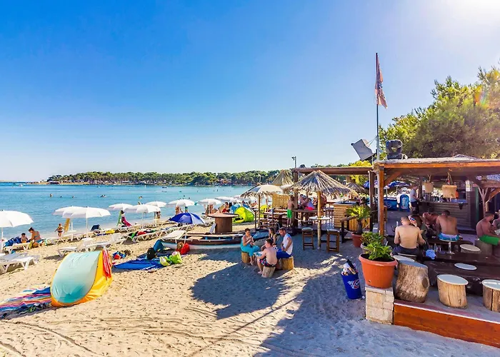 Apartamento Awesome In With Wifi