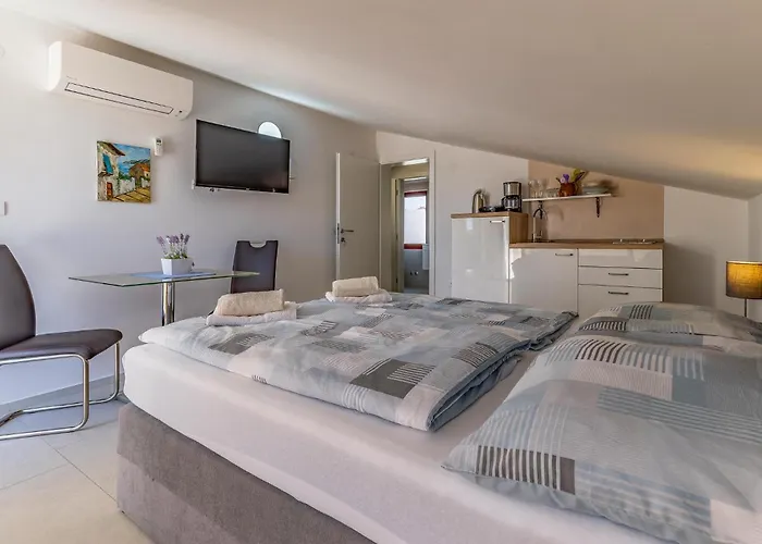 Awesome In With Wifi Apartamento Medulin